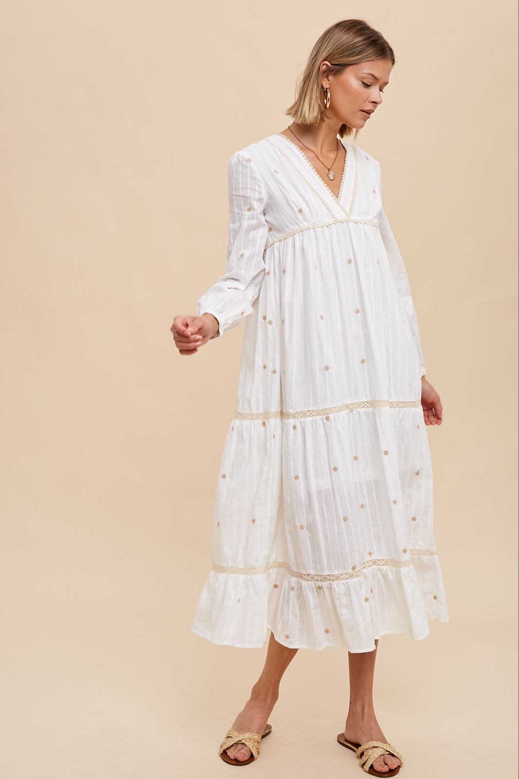 ALL OVER EMBROIDERY TIERED MIDI DRESS - Off White